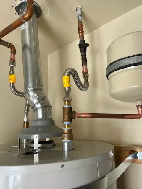 Water heater installation and plumbing repair in Cider Mill Run